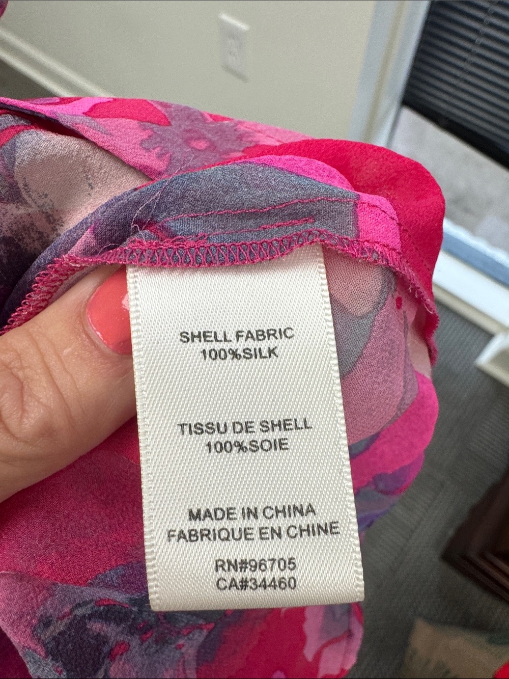 Rebecca Taylor 100% Silk Fuchsia Floral Blouse, size 4 - Picture 5 of 5